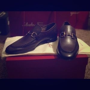 Salvatore Ferragamo men’s loafer/slip-on